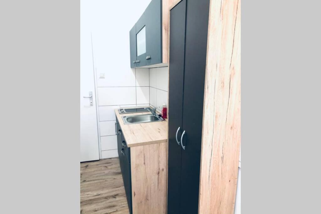 Gemuetliche Wohnung Wien Stadthalle Buitenkant foto