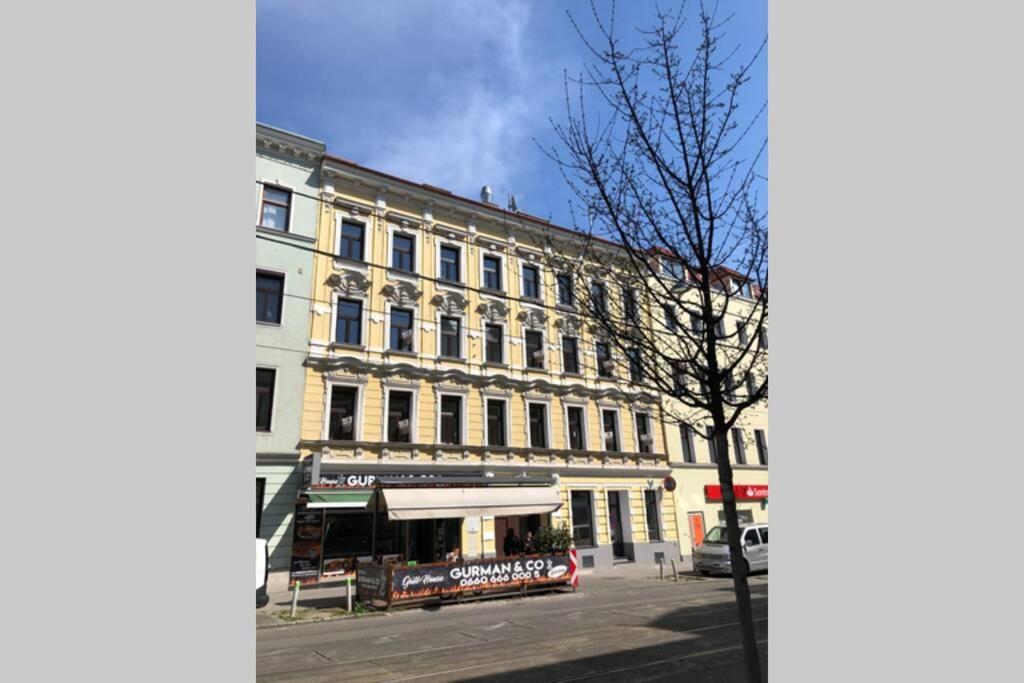 Gemuetliche Wohnung Wien Stadthalle Buitenkant foto